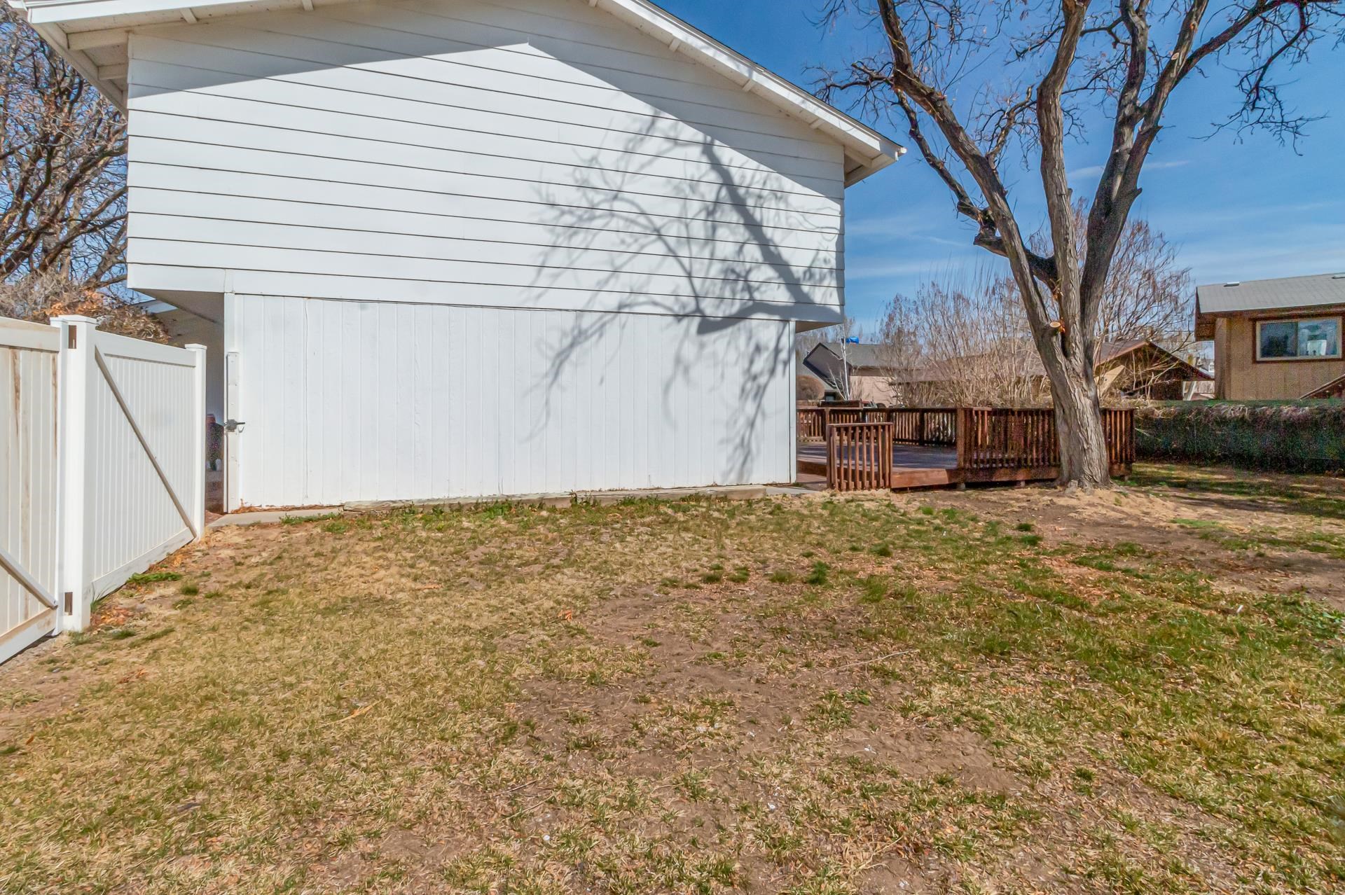 292 Dartmouth Lane Unit: A