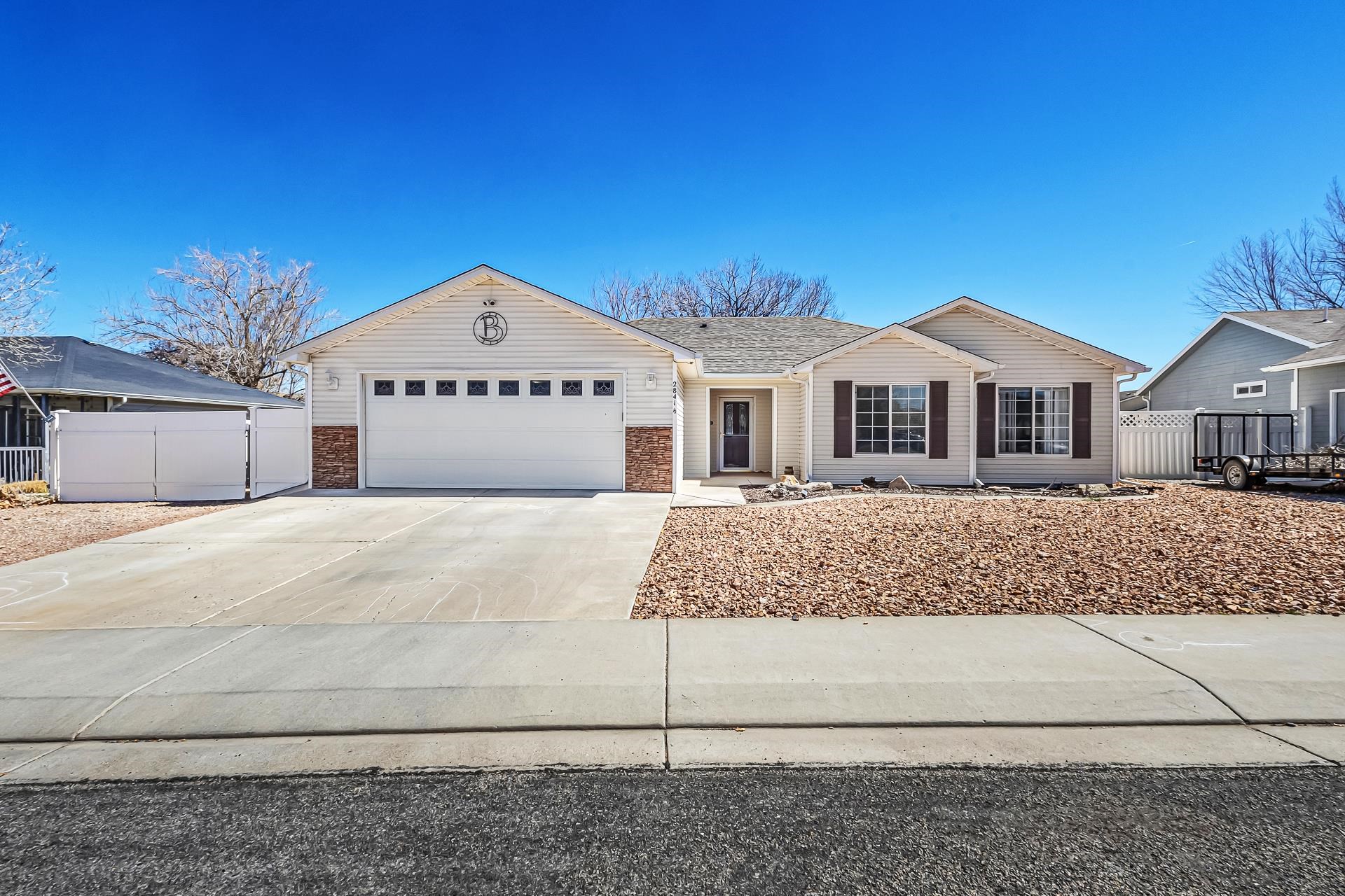 2841 1/2 Maverick Drive