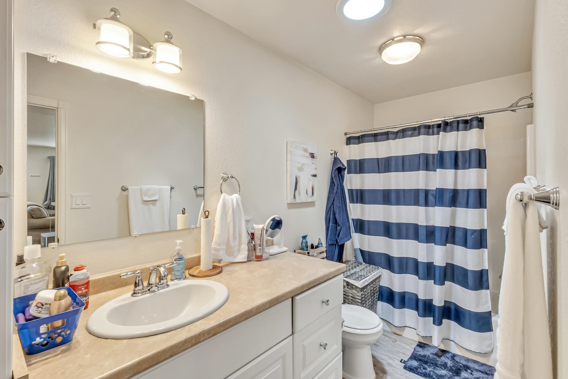 1344 Kennedy Avenue Unit: A,B,C