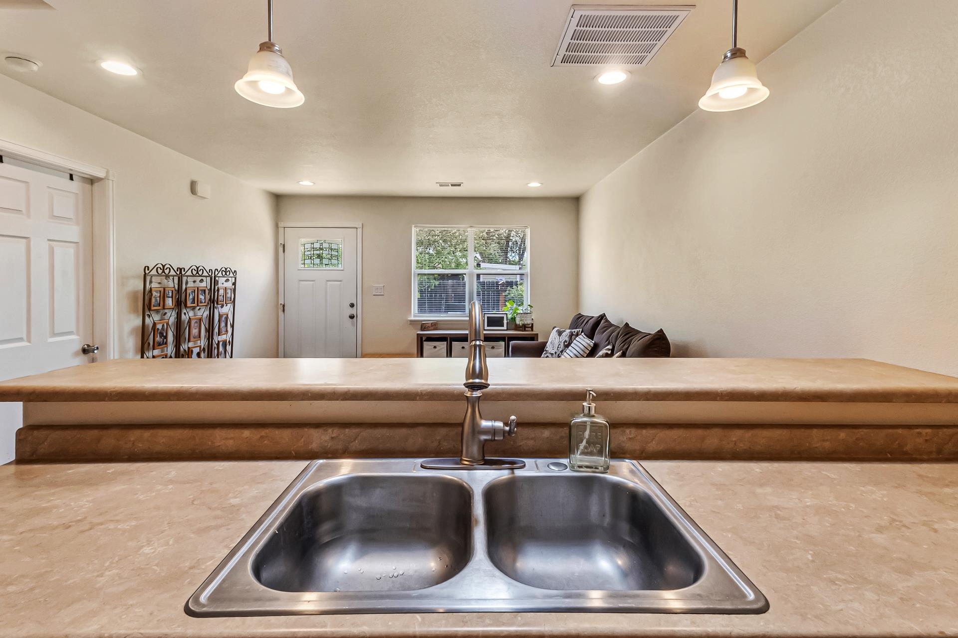 1344 Kennedy Avenue Unit: A,B,C