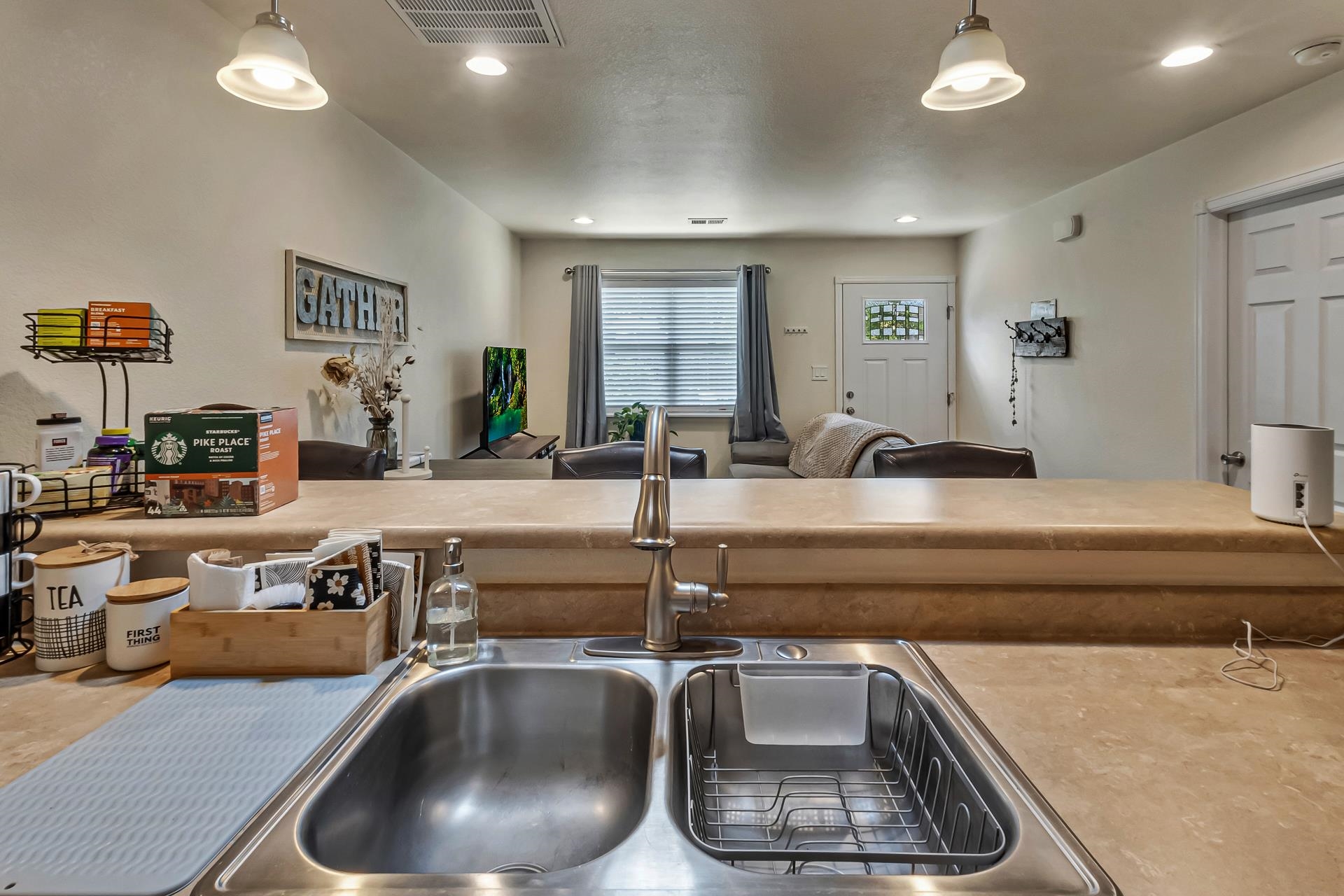 1344 Kennedy Avenue Unit: A,B,C