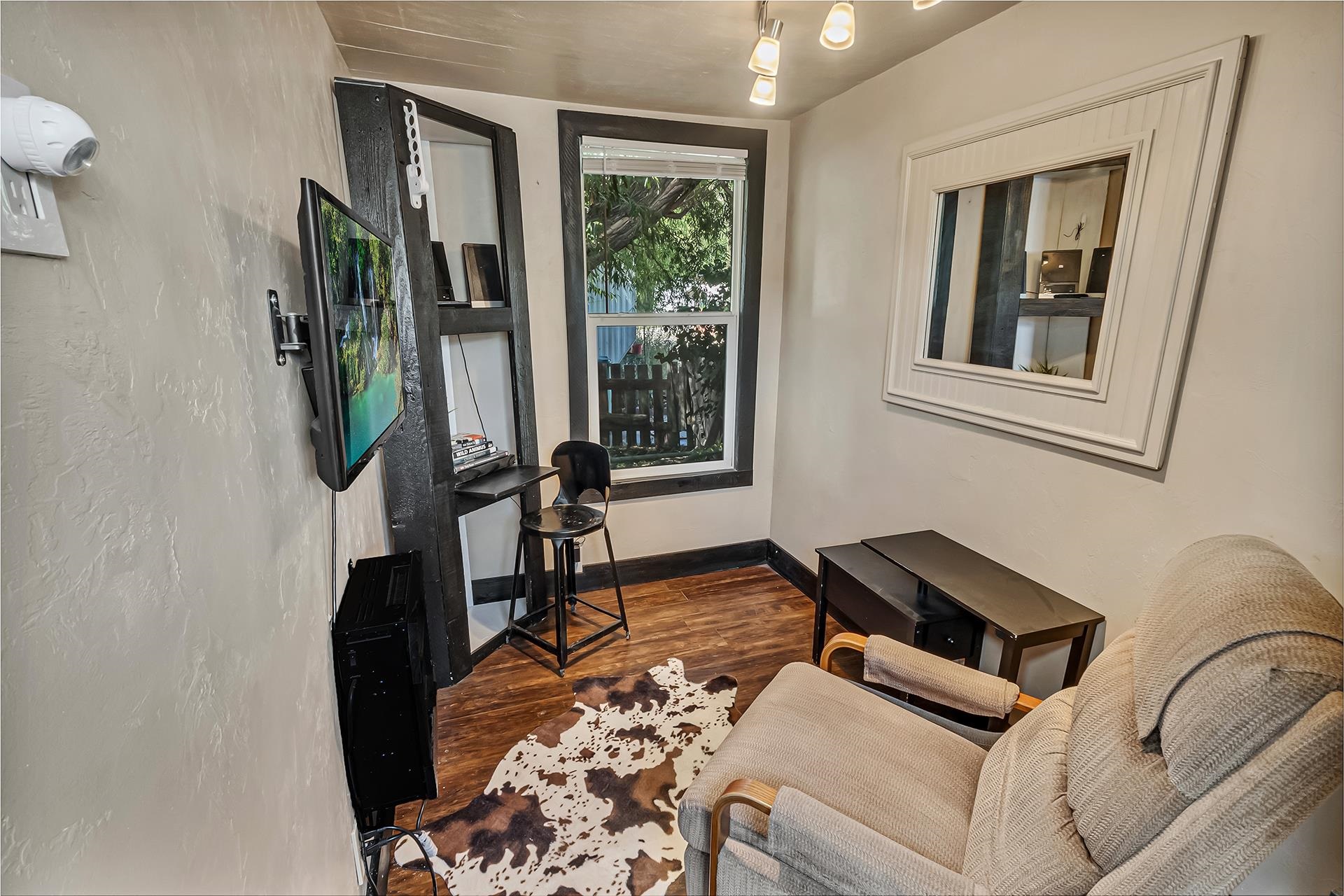 825 E Ottley Avenue Unit: A-4