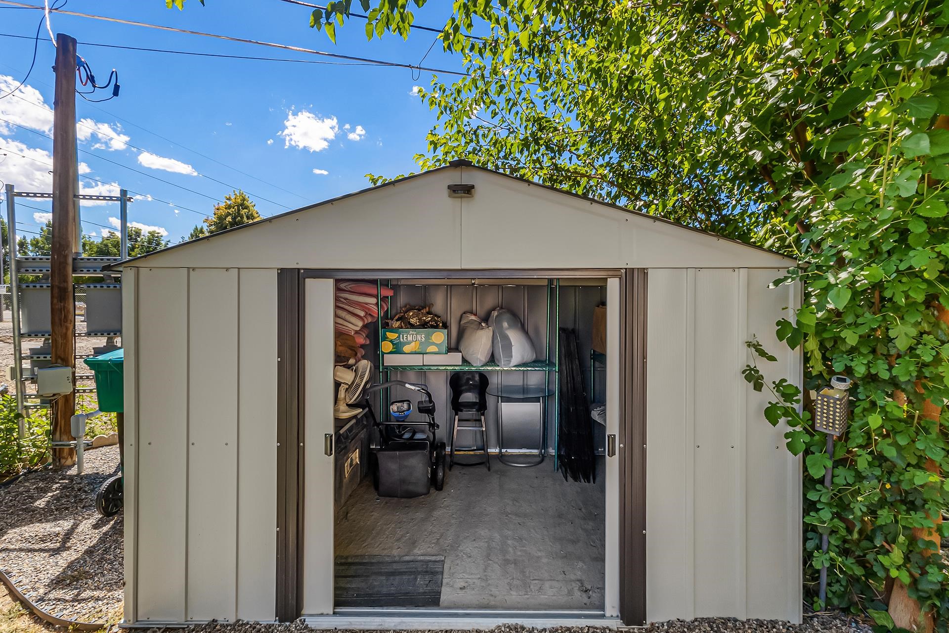 825 E Ottley Avenue Unit: A-4