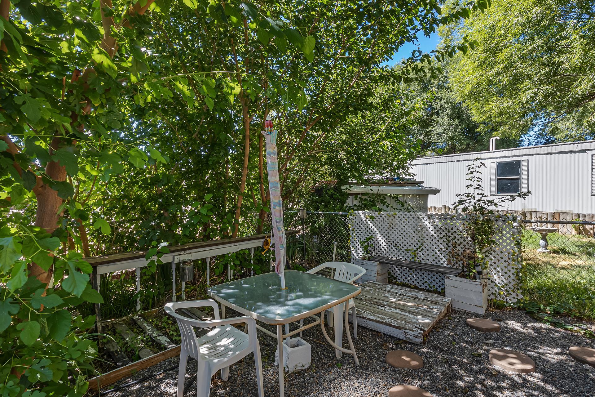 825 E Ottley Avenue Unit: A-4