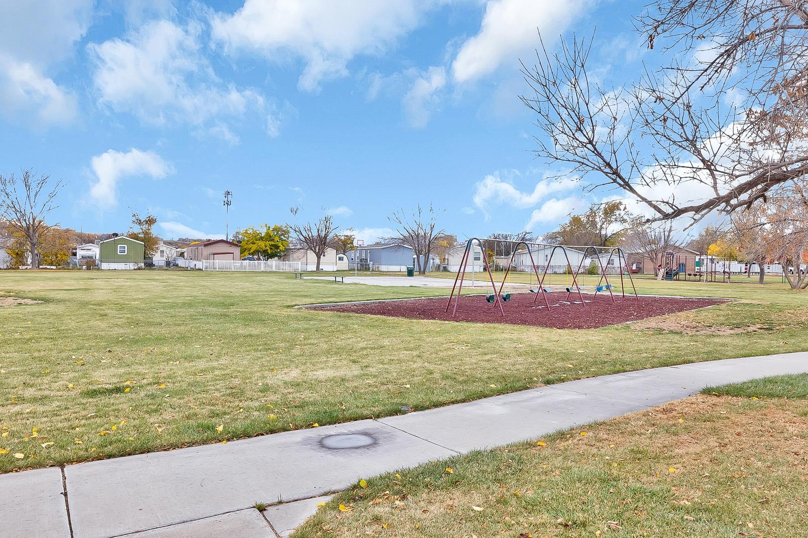 424 32 Road Unit: 271