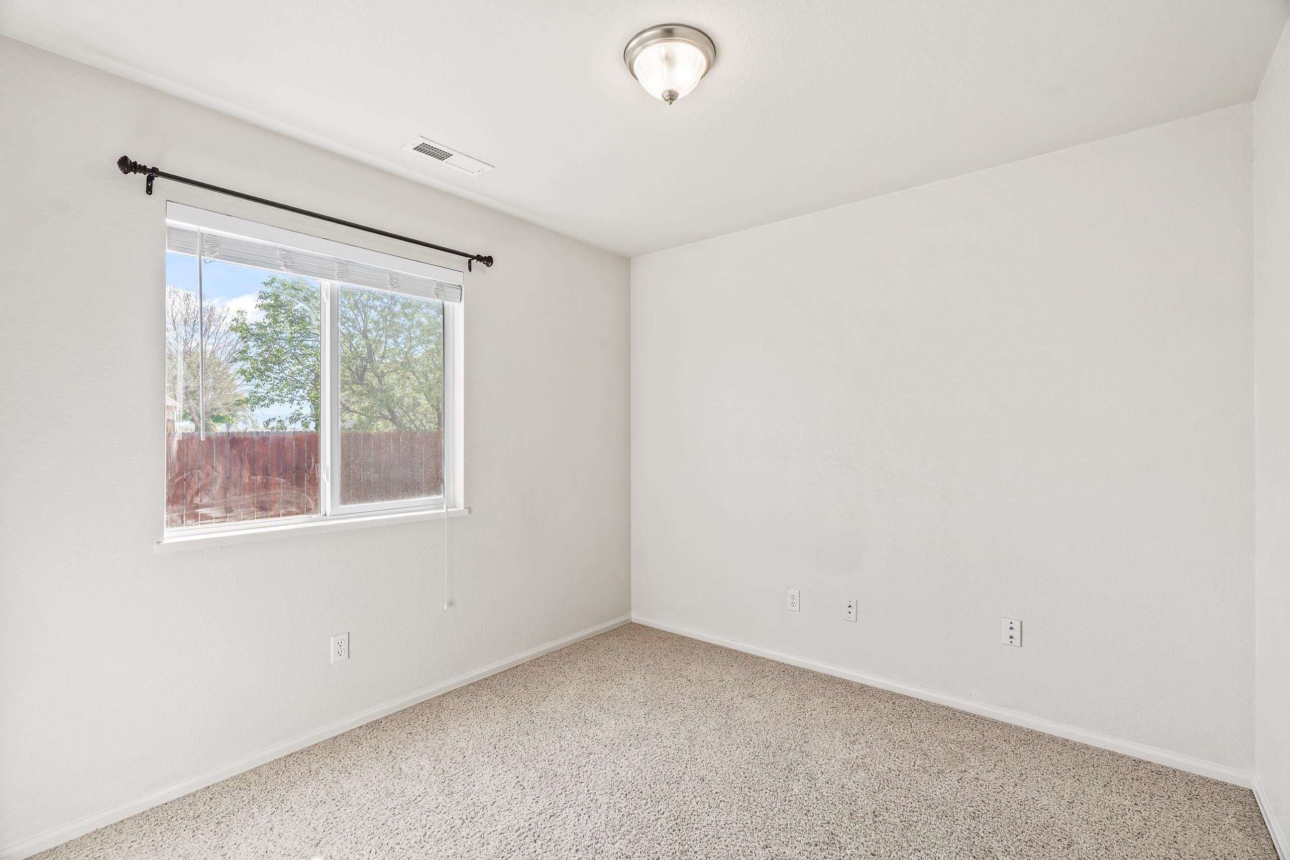 144 N Park Court