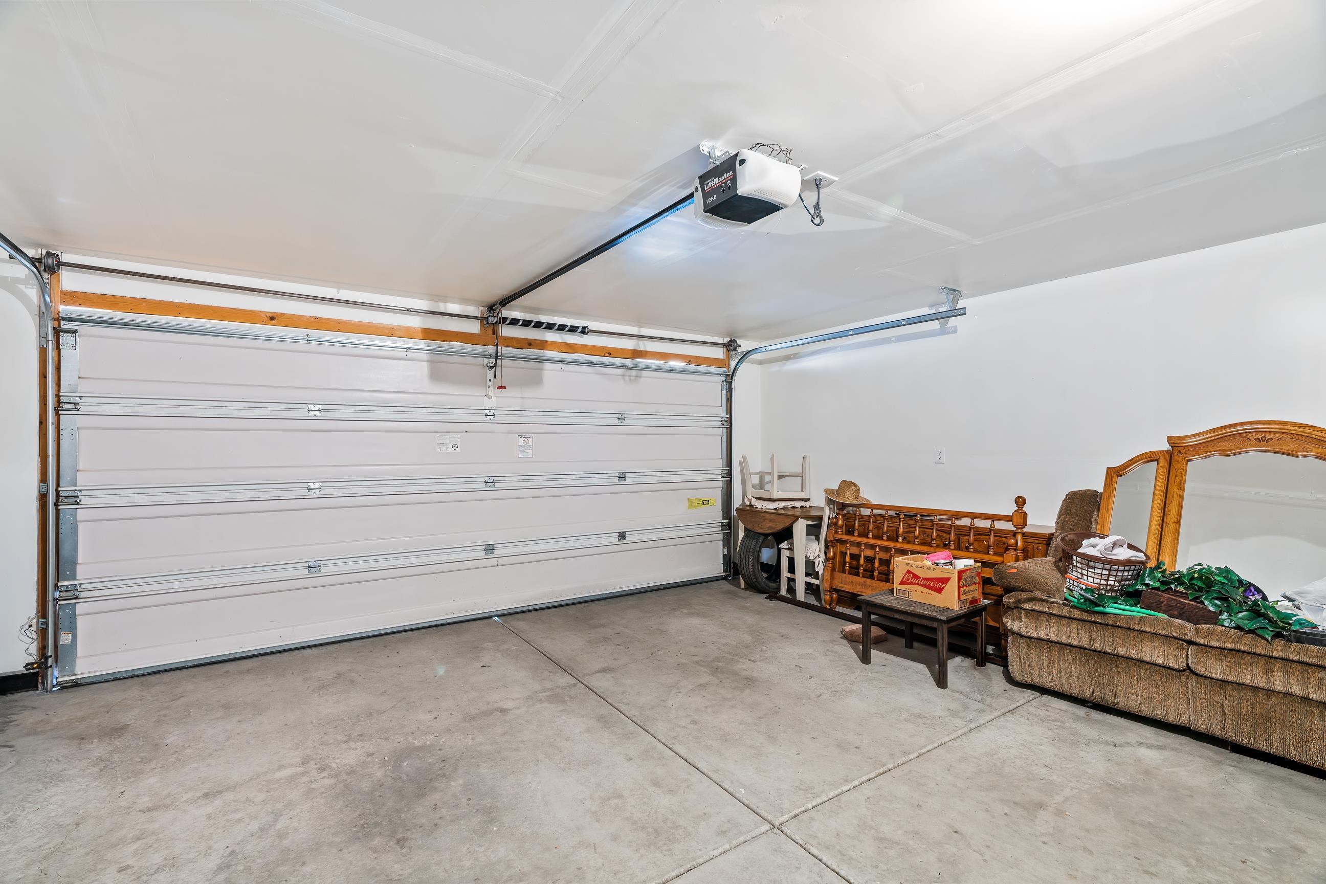 144 N Park Court