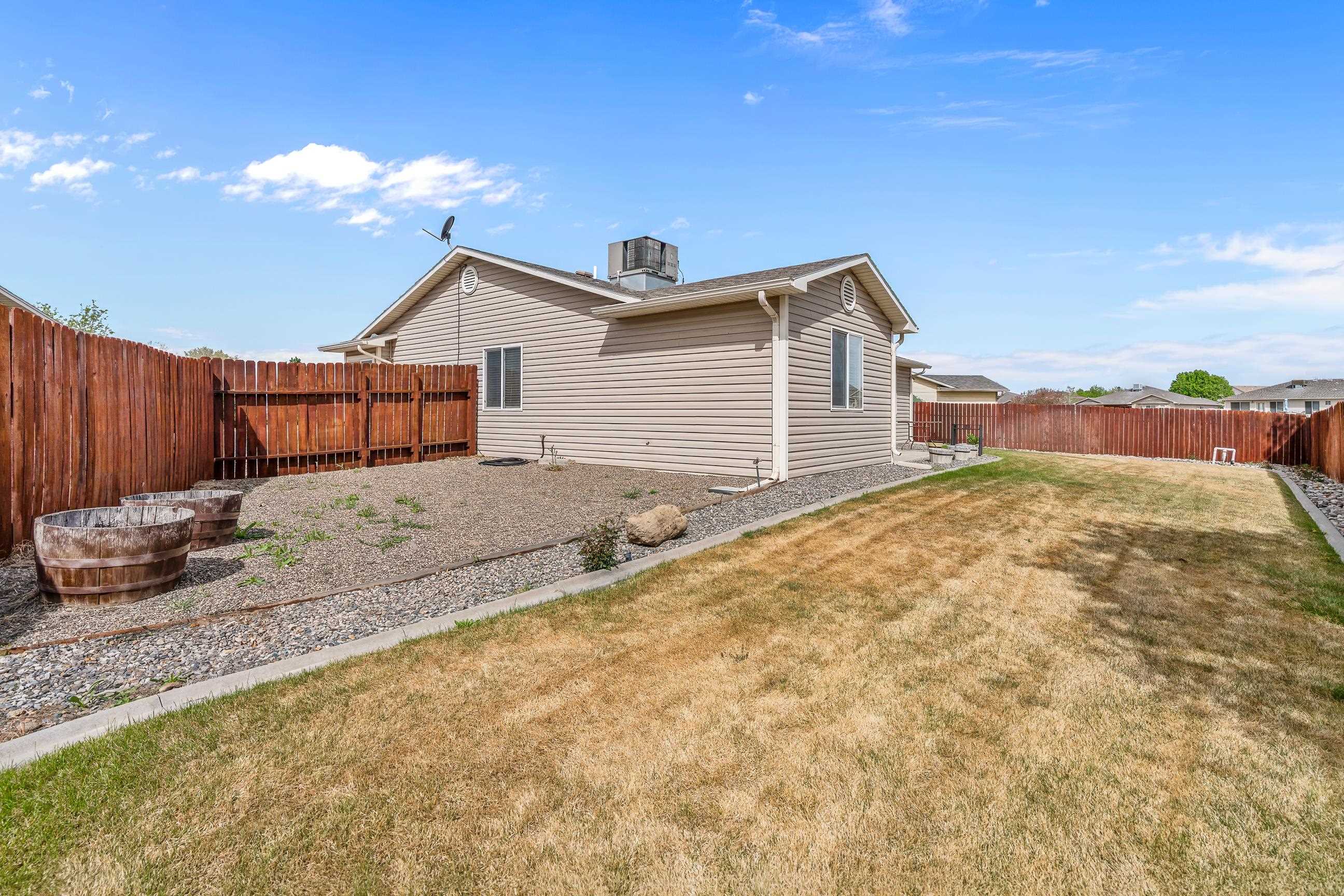 144 N Park Court