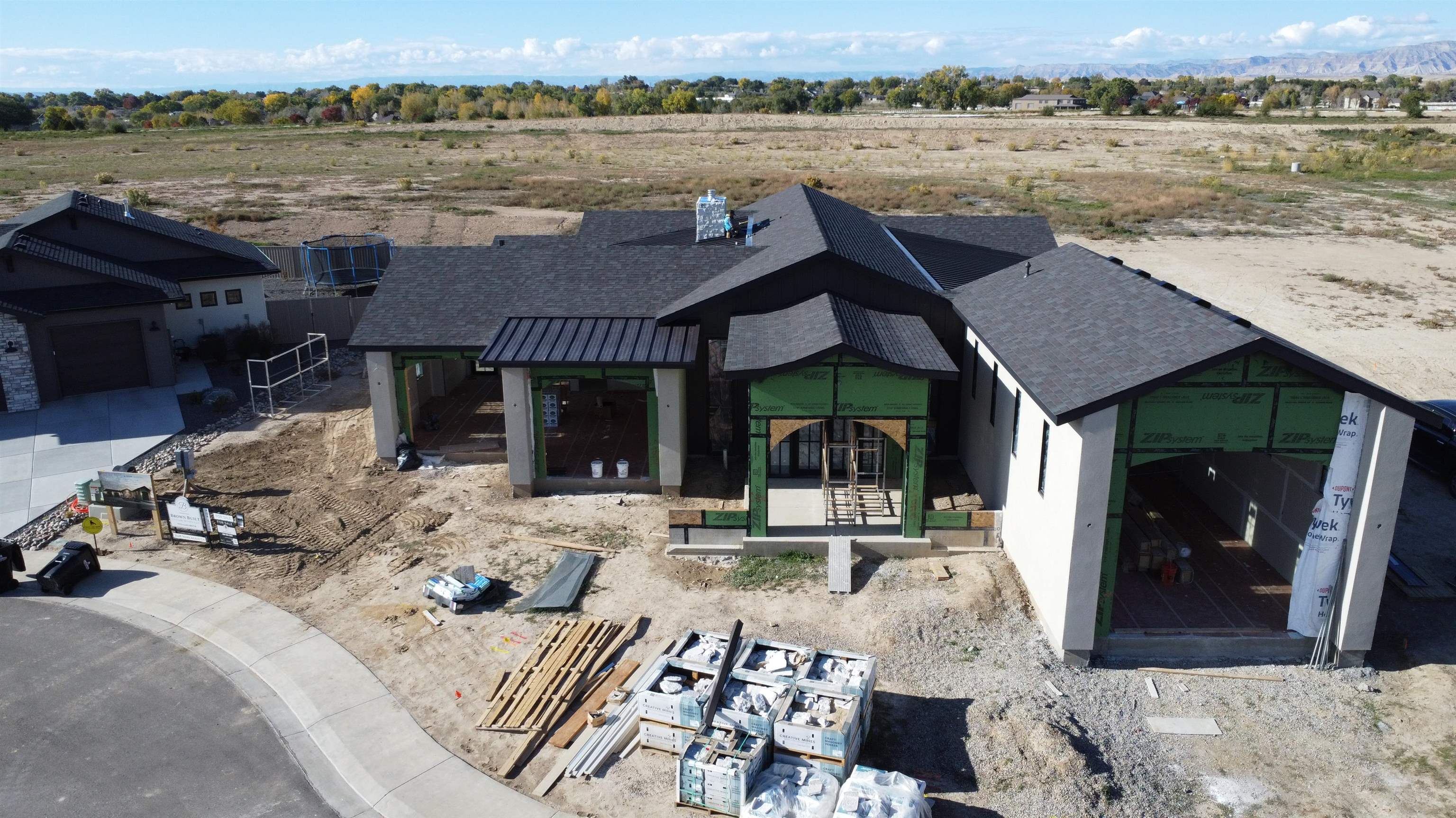2628 Moss Agate Lane