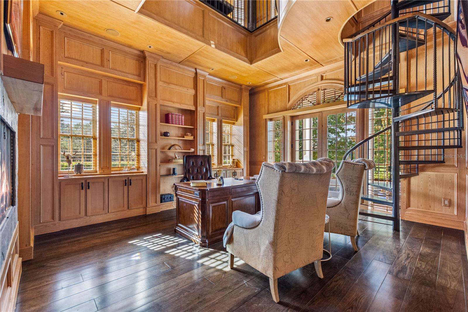 3018 KINGFISHER POINT