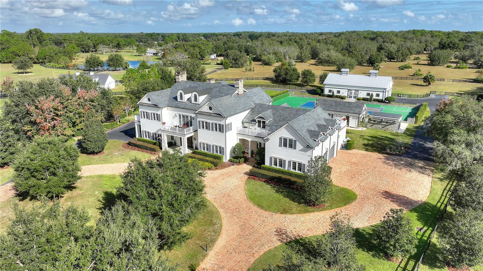 3018 KINGFISHER POINT