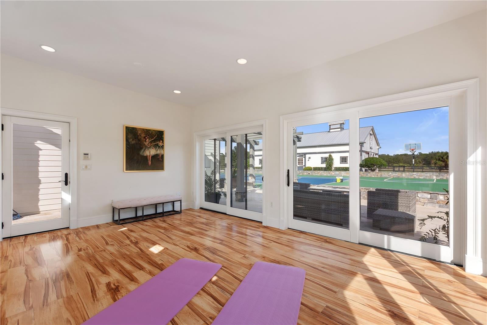 3018 KINGFISHER POINT