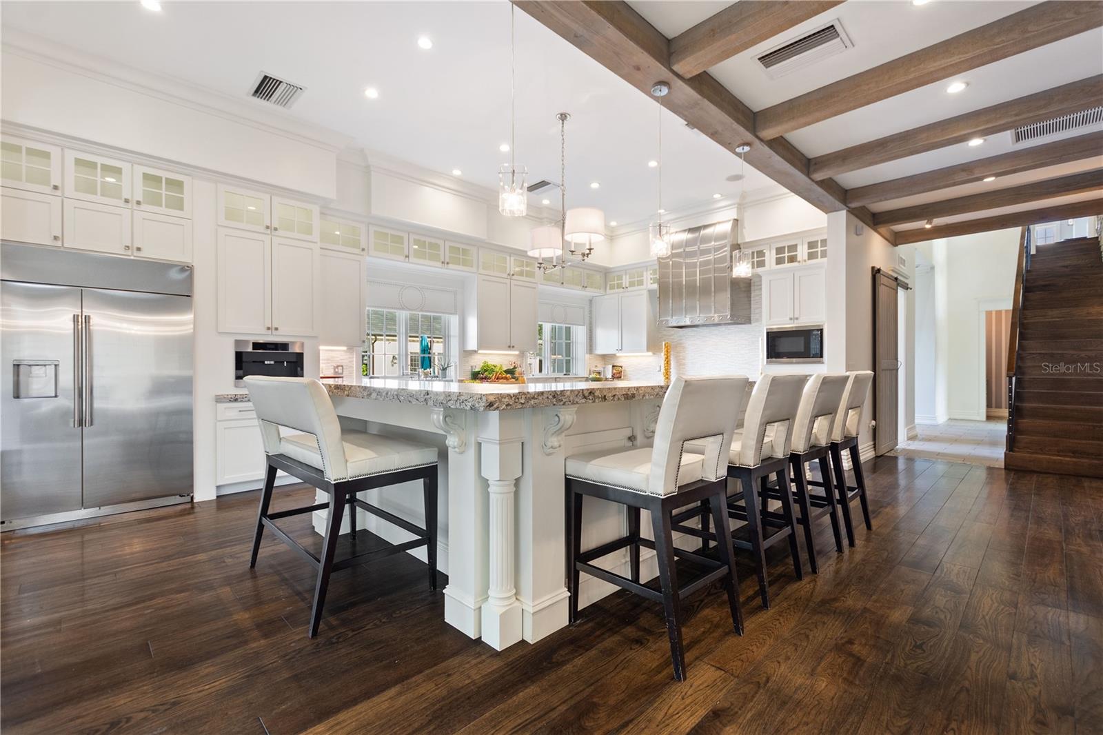 3018 KINGFISHER POINT