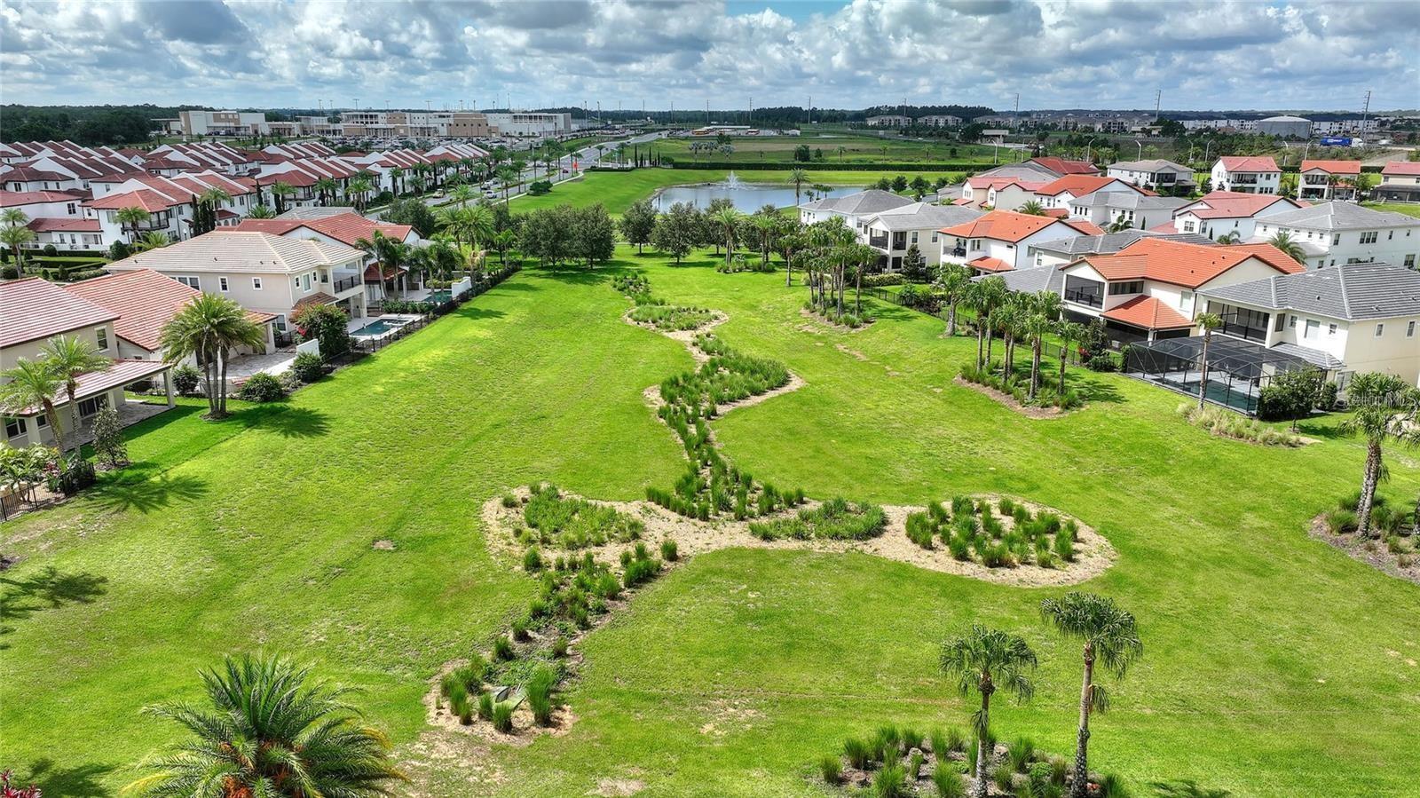 8872 BISMARCK PALM DR