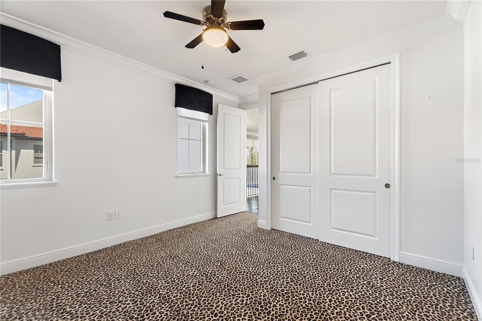 8872 BISMARCK PALM DR