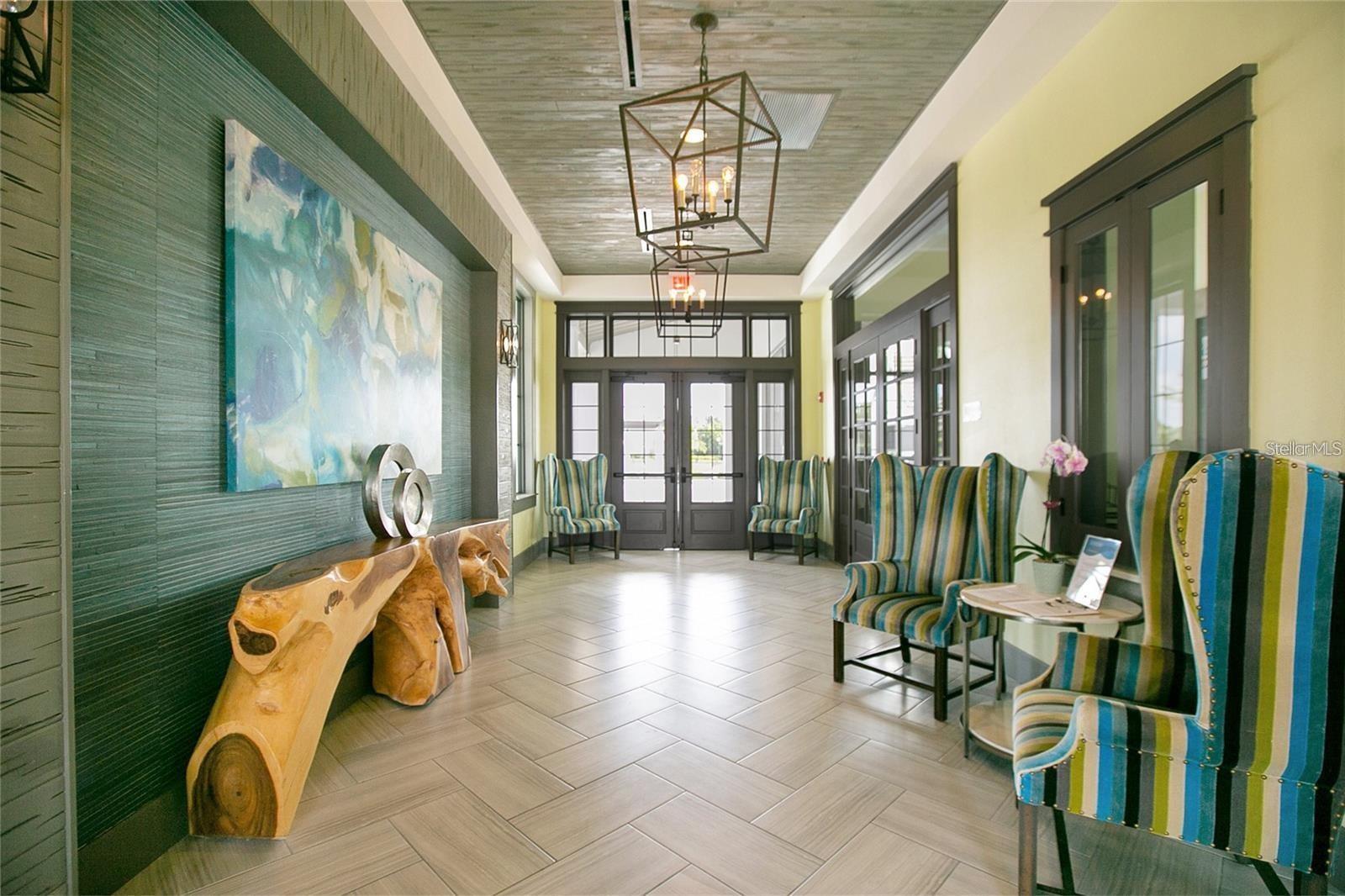 8872 BISMARCK PALM DR