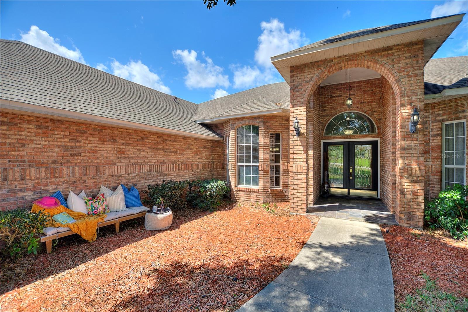 12432 LAKE RIDGE CIR