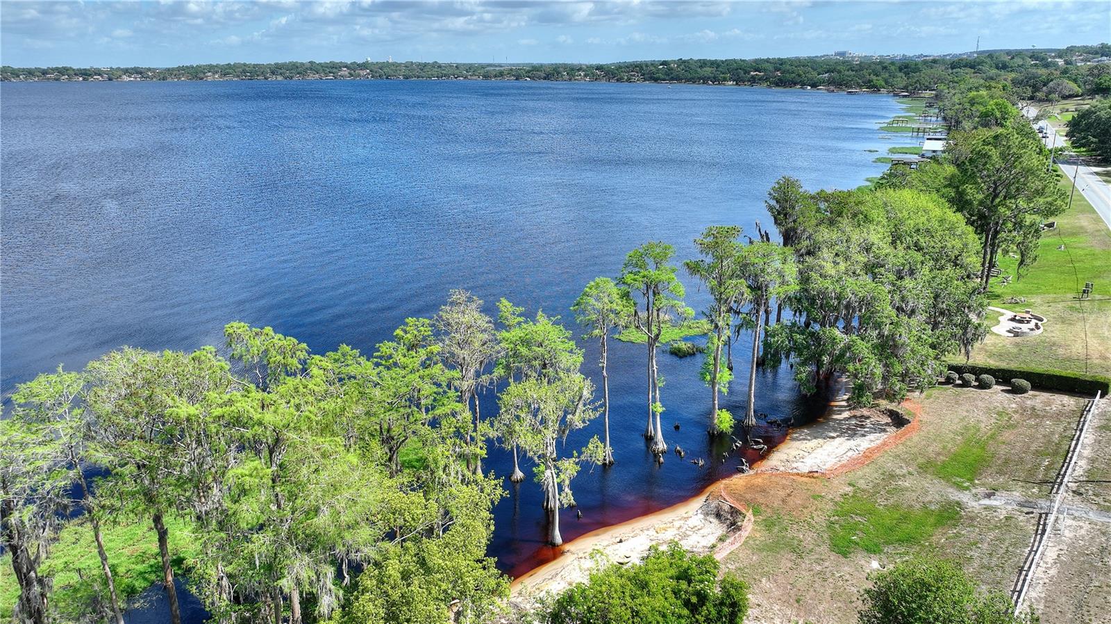 12432 LAKE RIDGE CIR