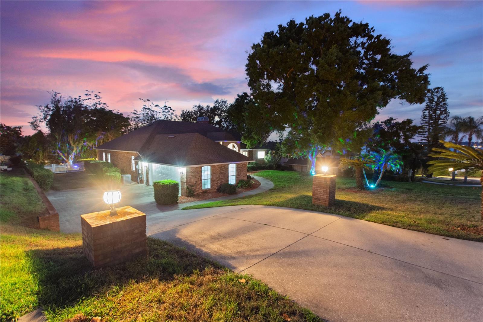 12432 LAKE RIDGE CIR