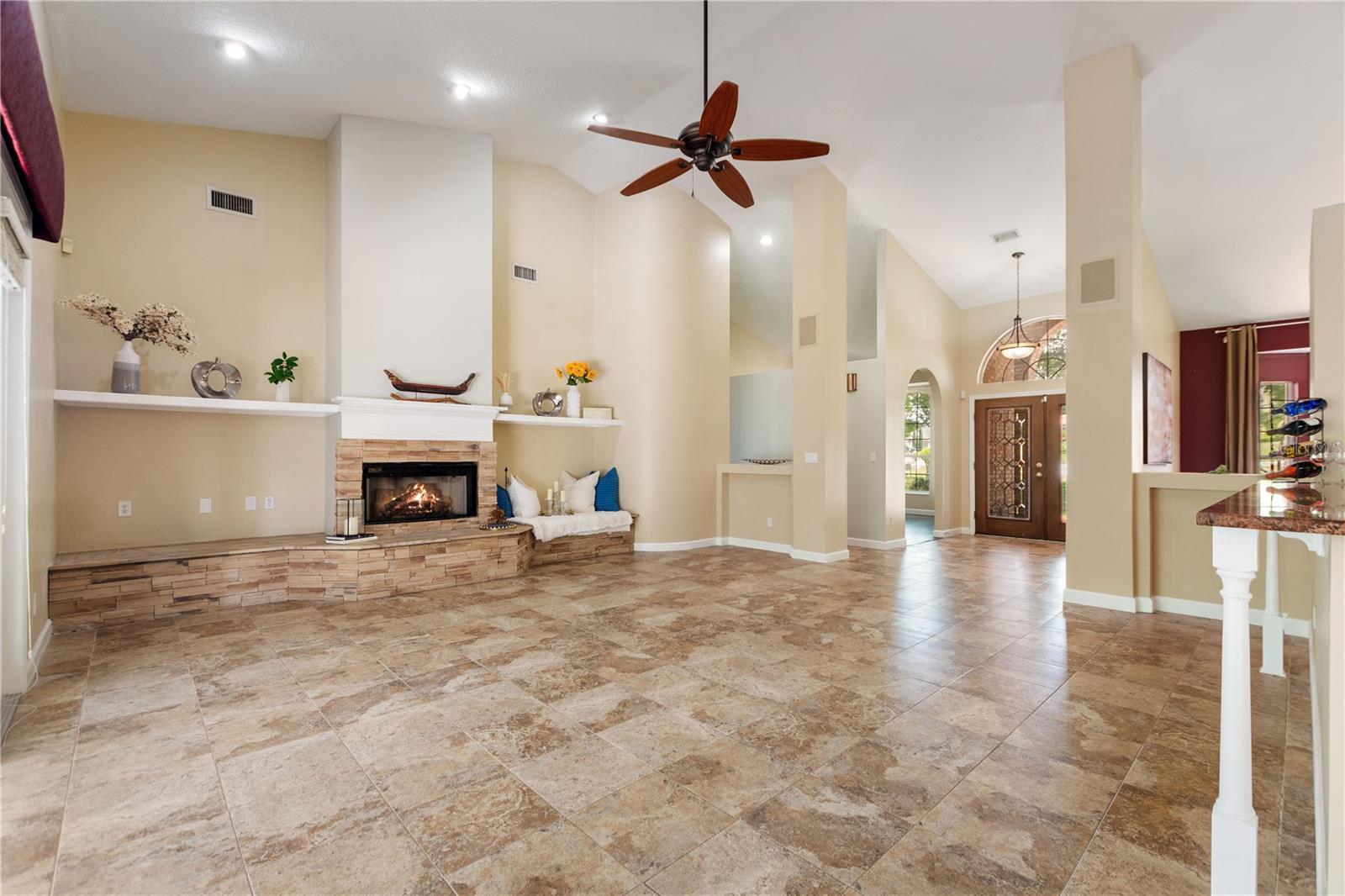 12432 LAKE RIDGE CIR