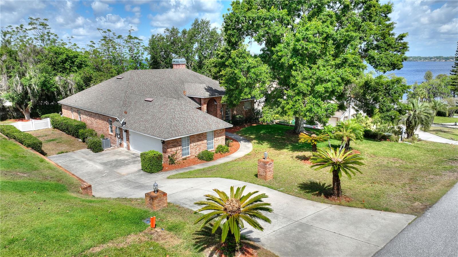 12432 LAKE RIDGE CIR