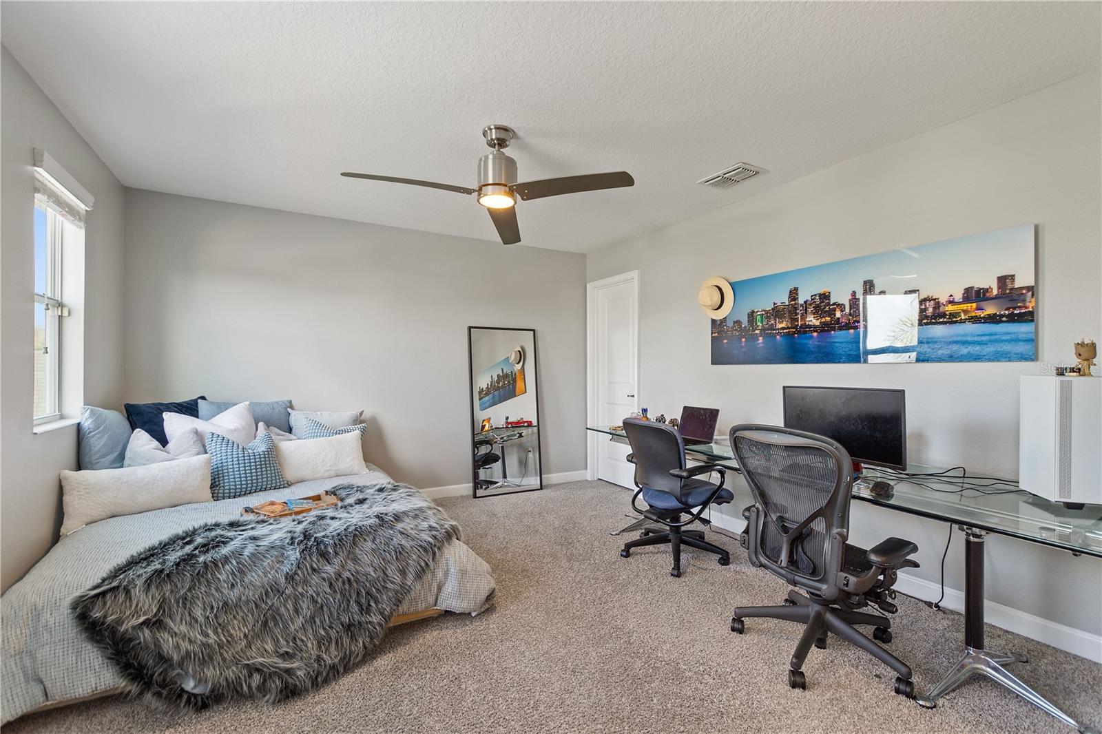 4608 EGG HARBOR DR