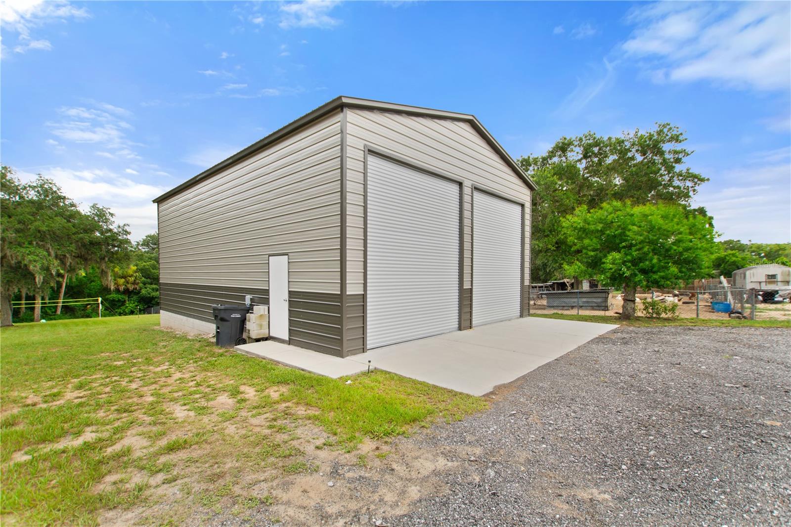 1208 VARNER RD
