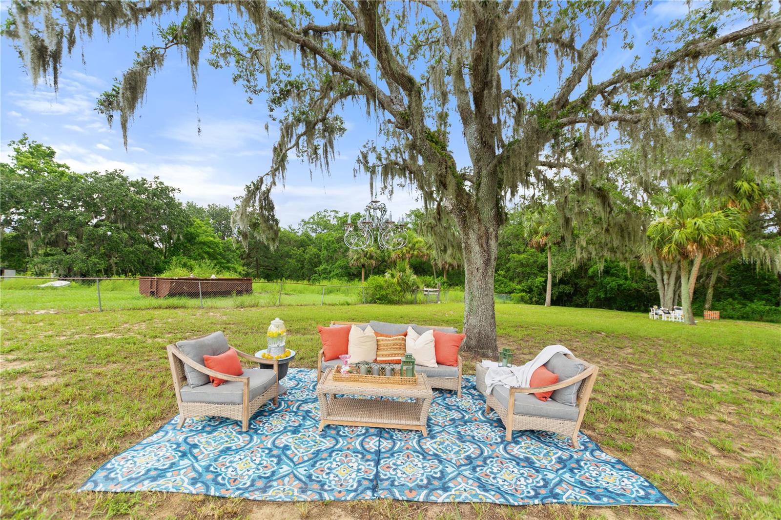 1208 VARNER RD