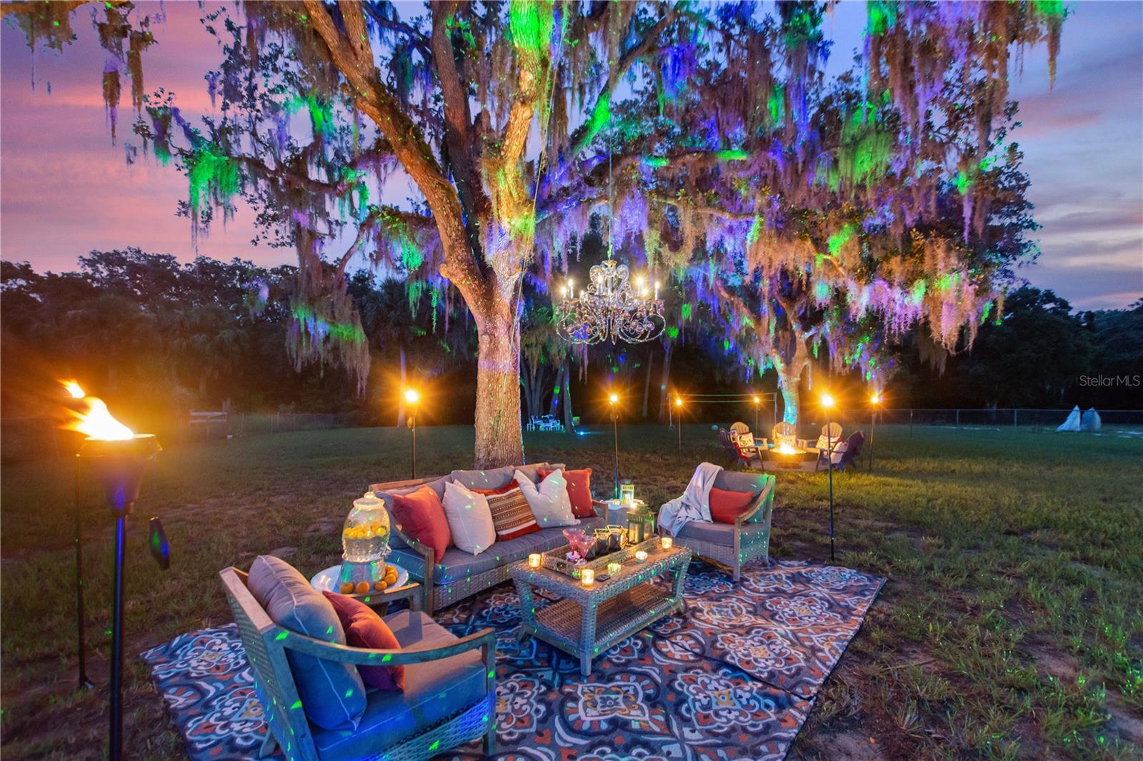 1208 VARNER RD