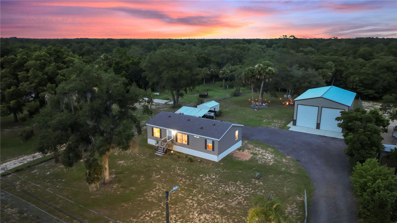 1208 VARNER RD