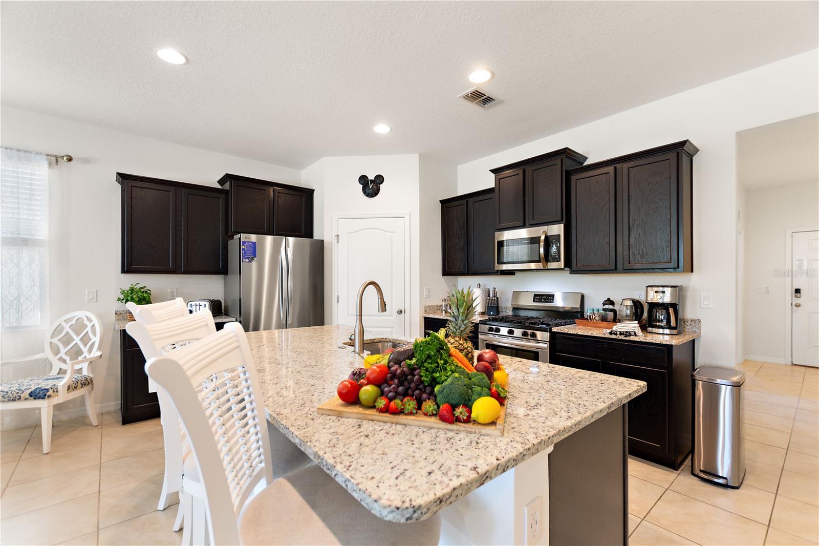 8020 OAK SHADOW CT