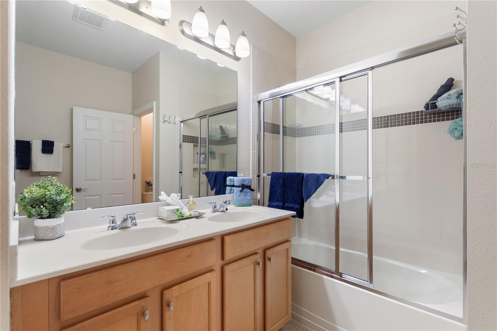 12136 CANYON SUN TRL