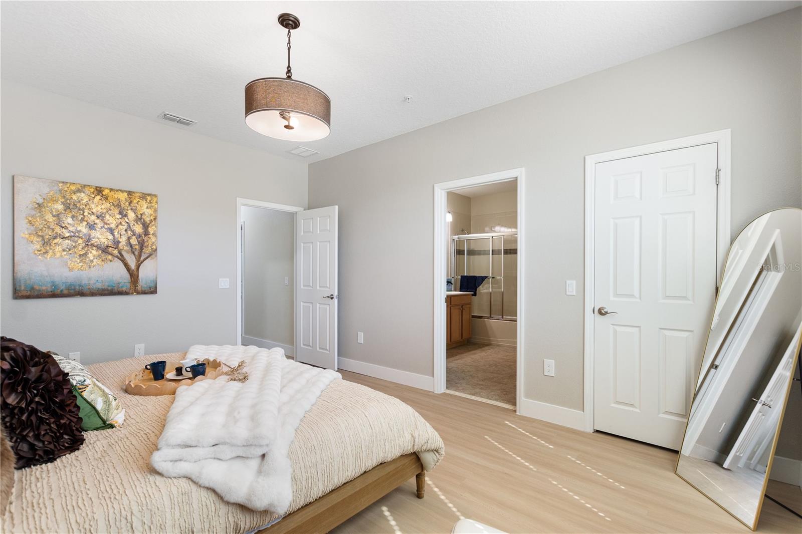 12136 CANYON SUN TRL