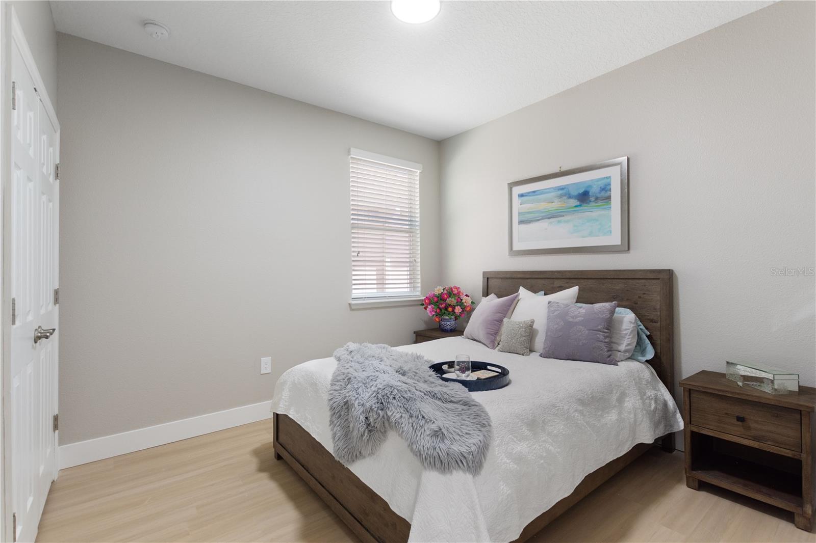 12136 CANYON SUN TRL