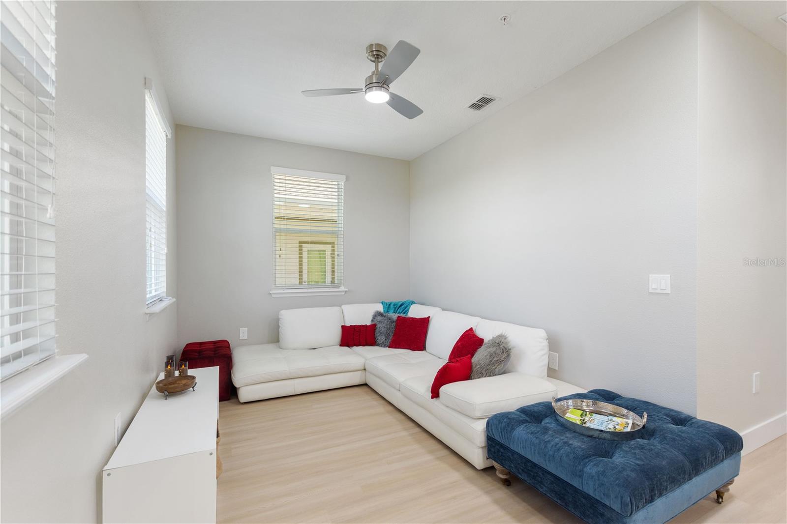 12136 CANYON SUN TRL