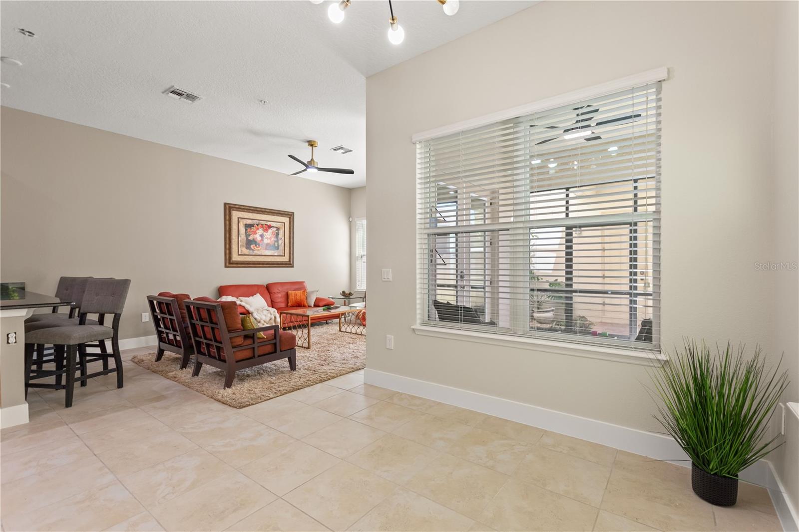 12136 CANYON SUN TRL