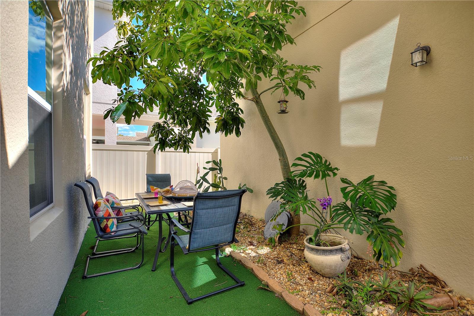 12136 CANYON SUN TRL