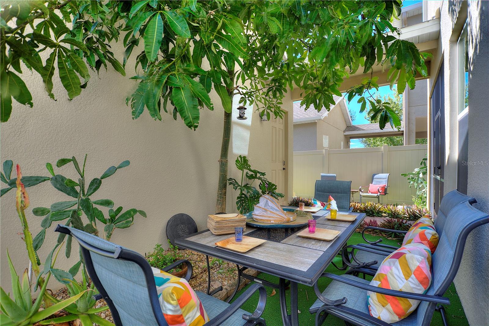 12136 CANYON SUN TRL