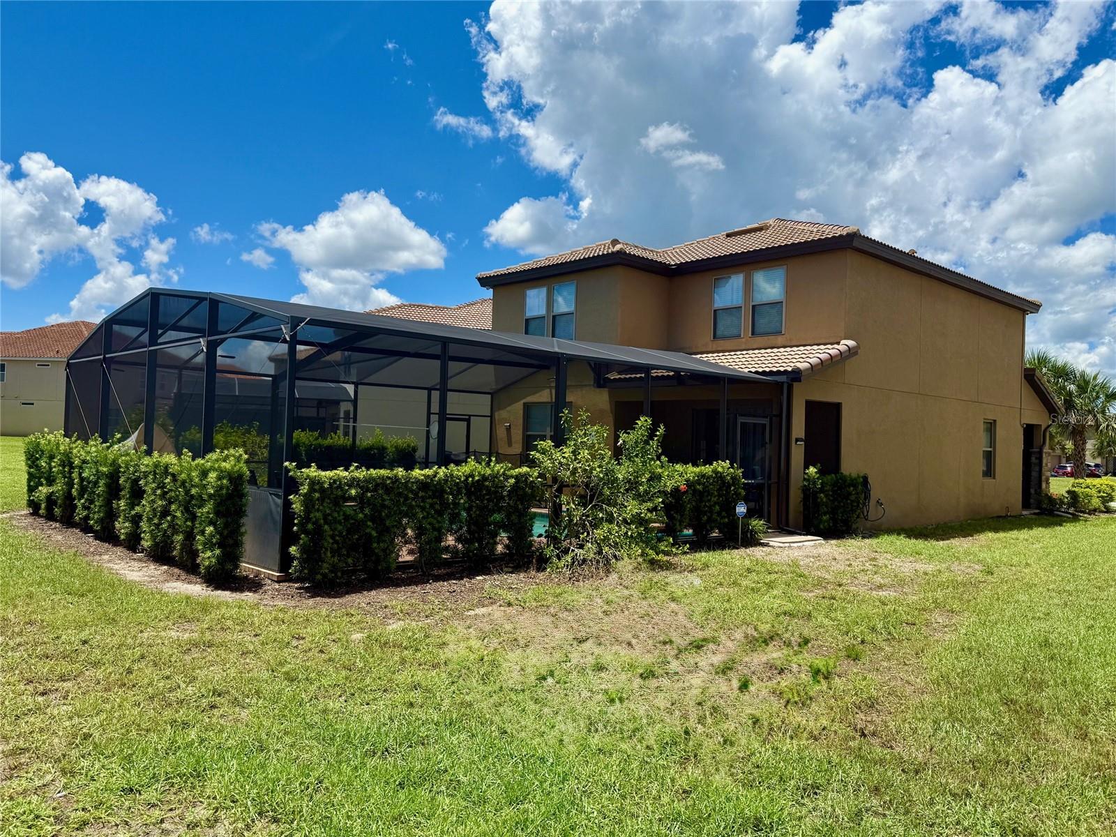 5525 MISTY OAK CIR