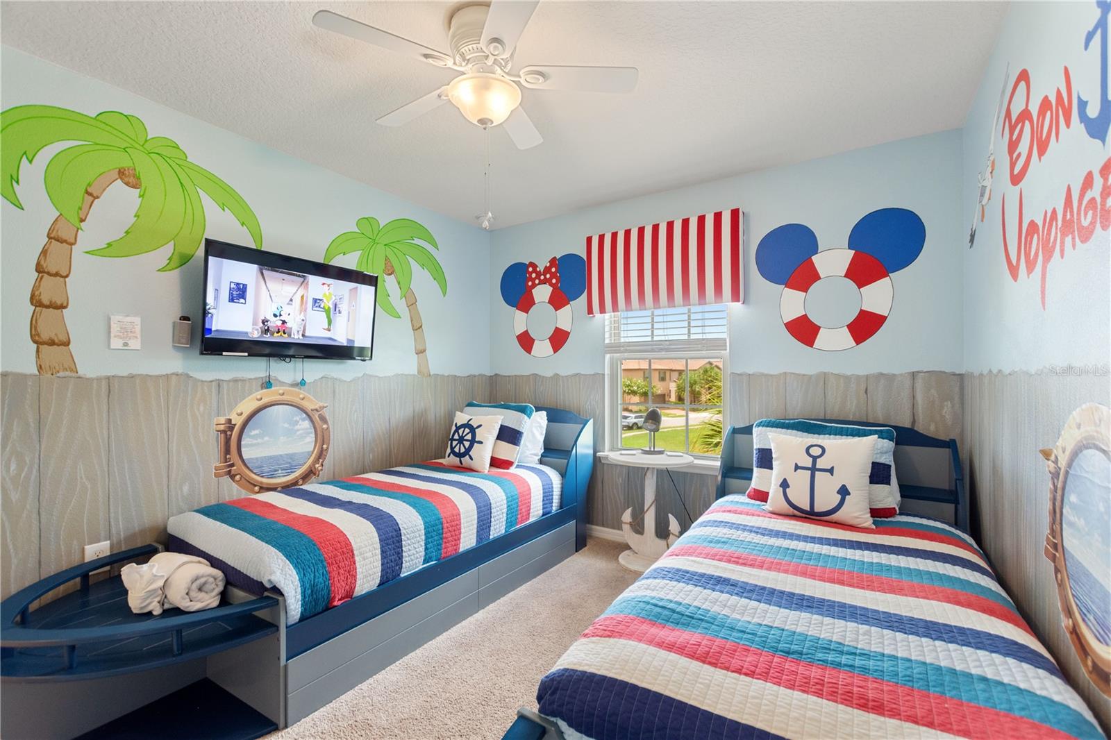 5525 MISTY OAK CIR