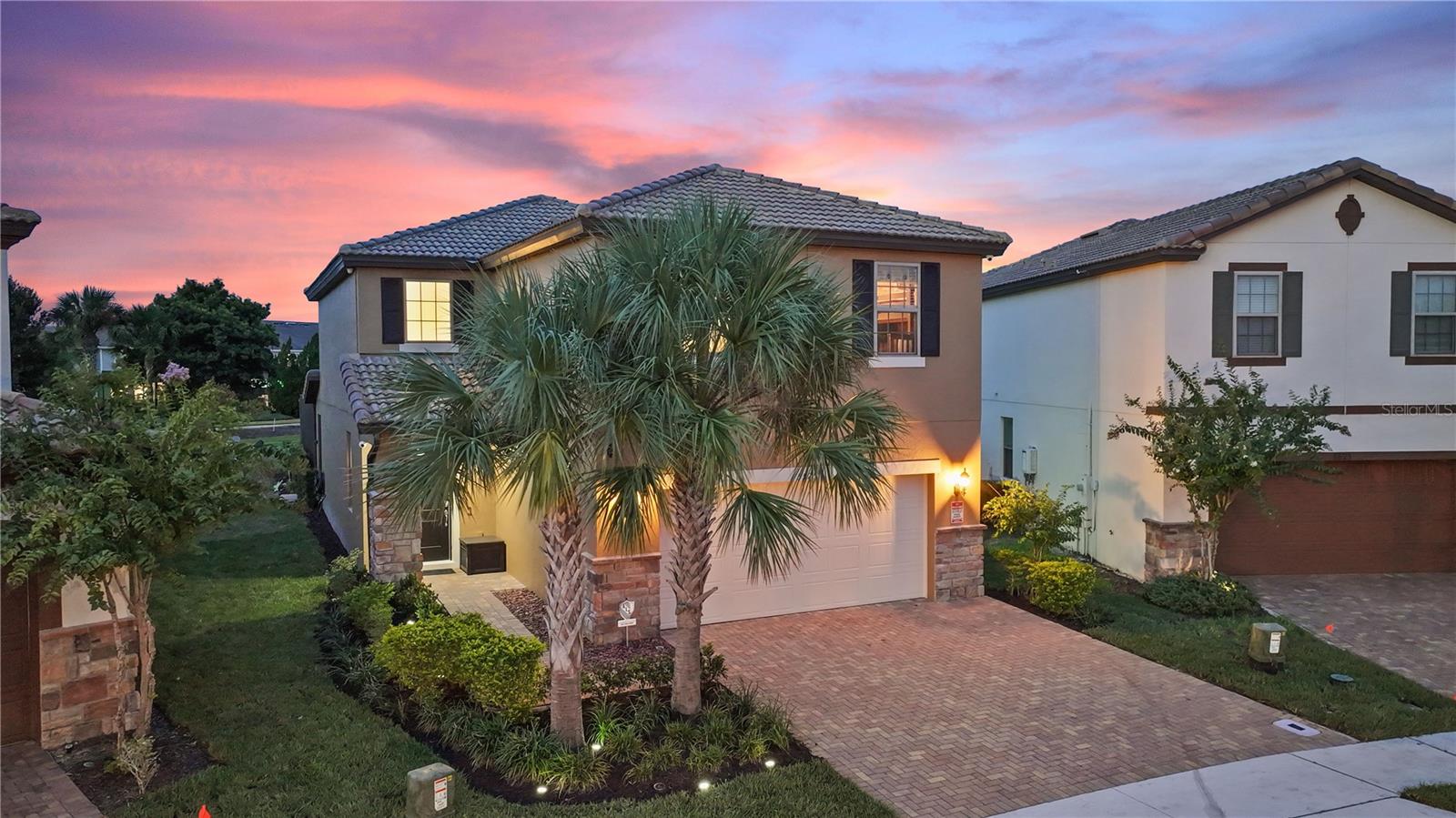 5525 MISTY OAK CIR