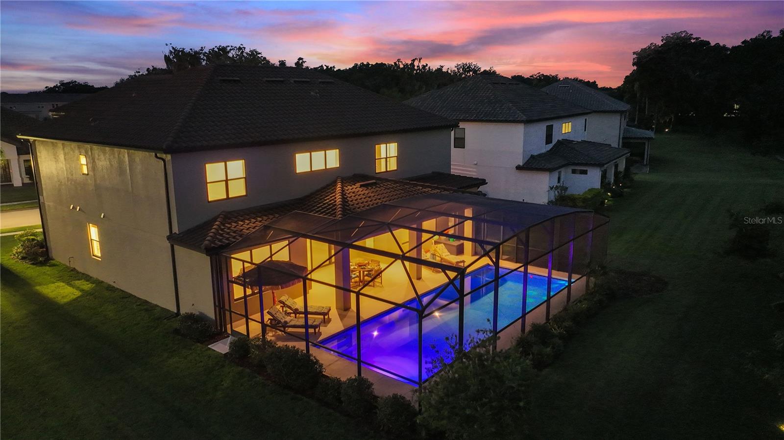 1401 BEACON DR