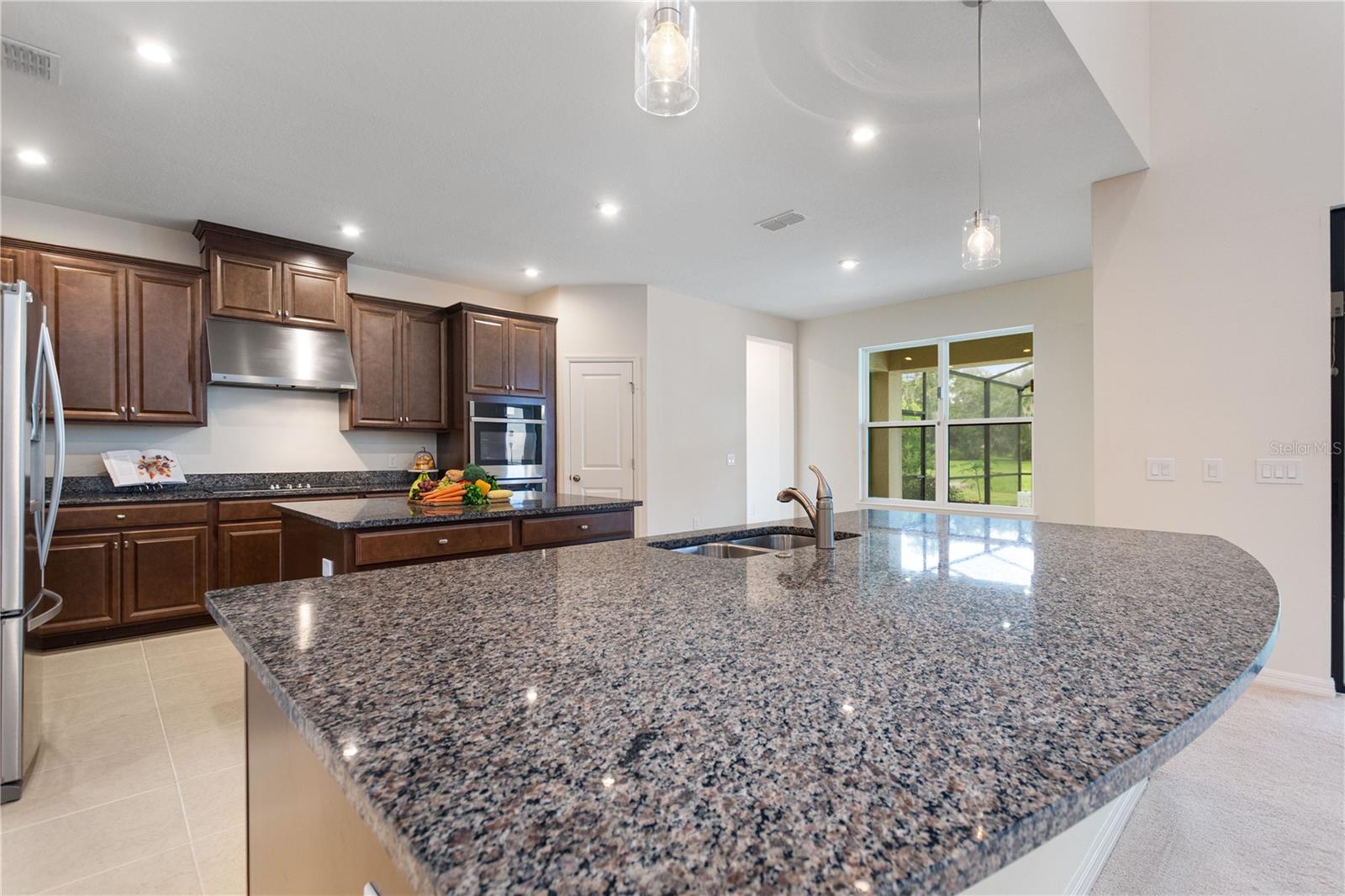 1401 BEACON DR