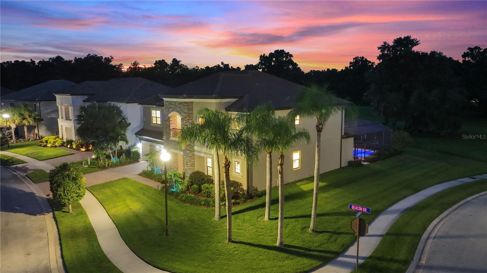 1401 BEACON DR