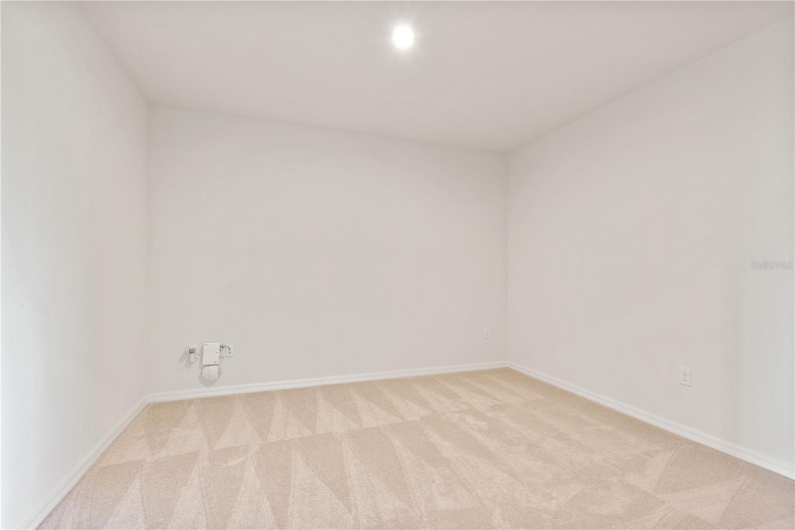 1401 BEACON DR