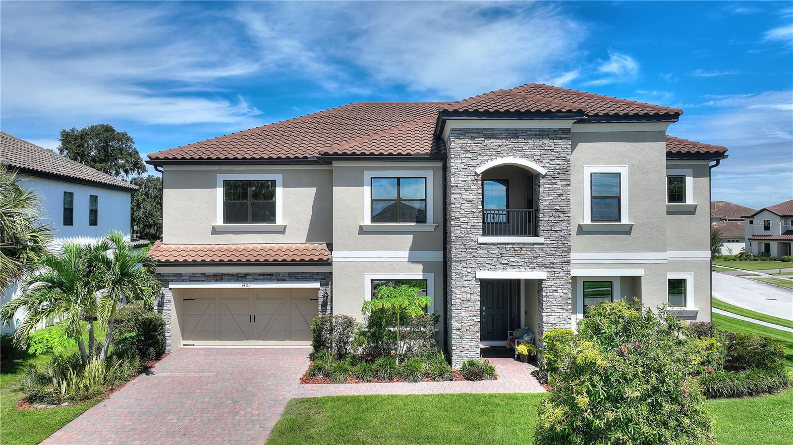 1401 BEACON DR