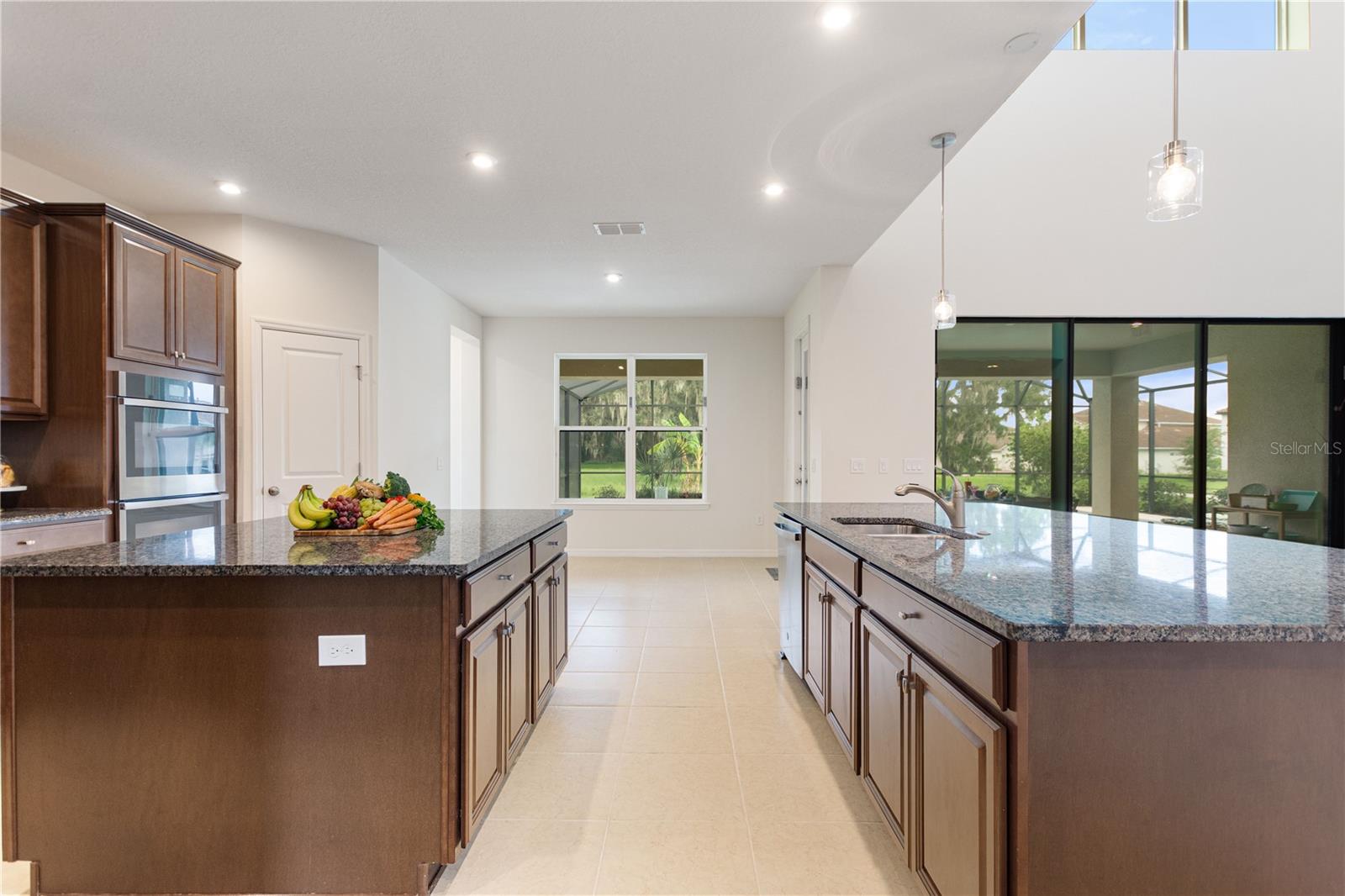 1401 BEACON DR