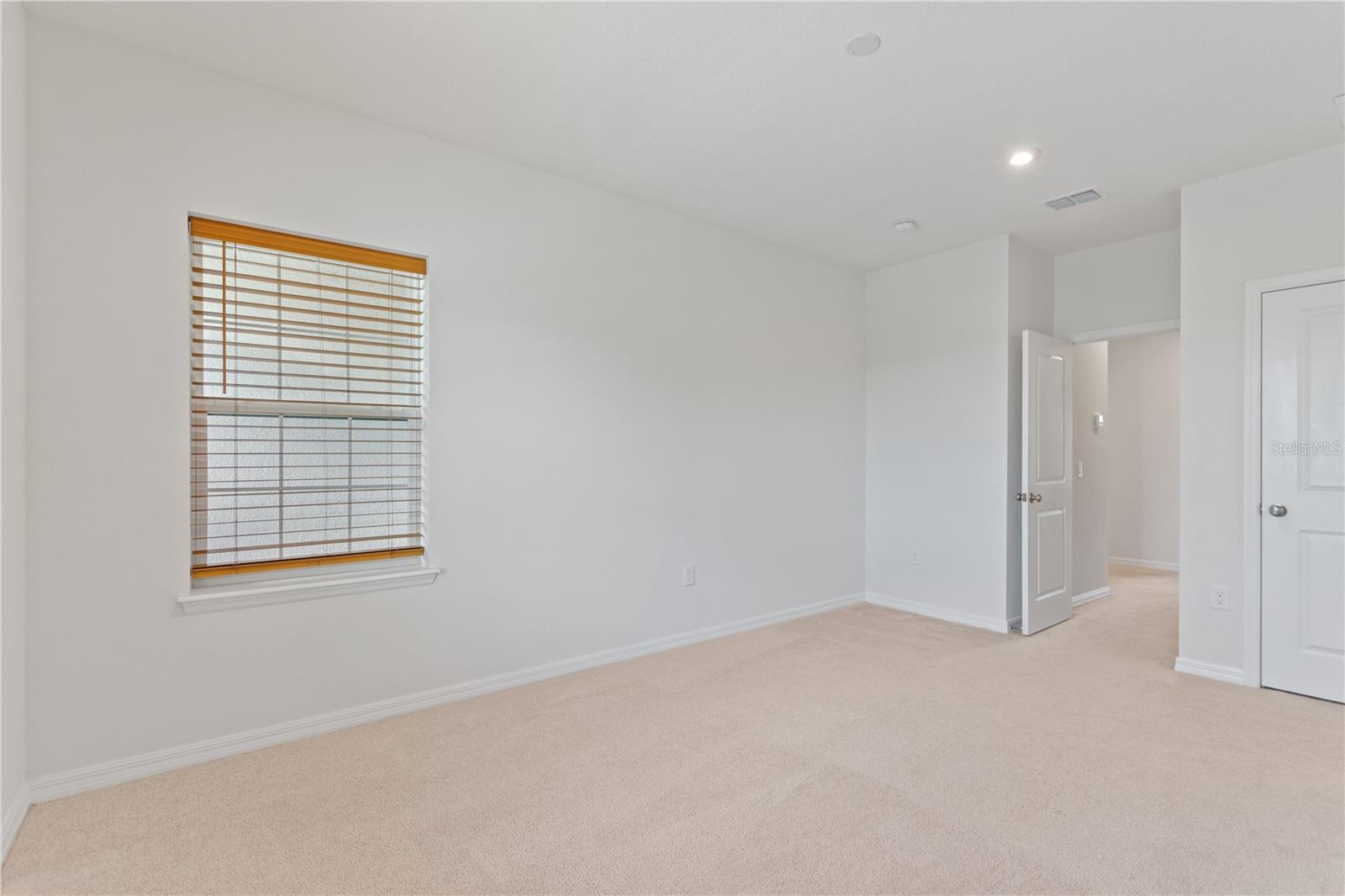 1401 BEACON DR