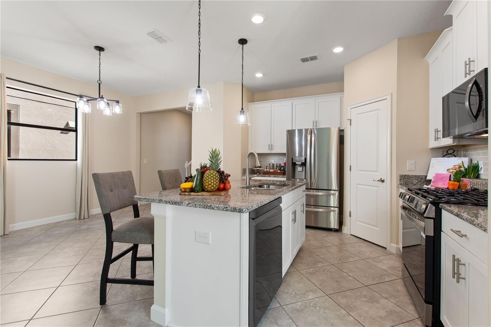 7630 BLUEJACK OAK DR