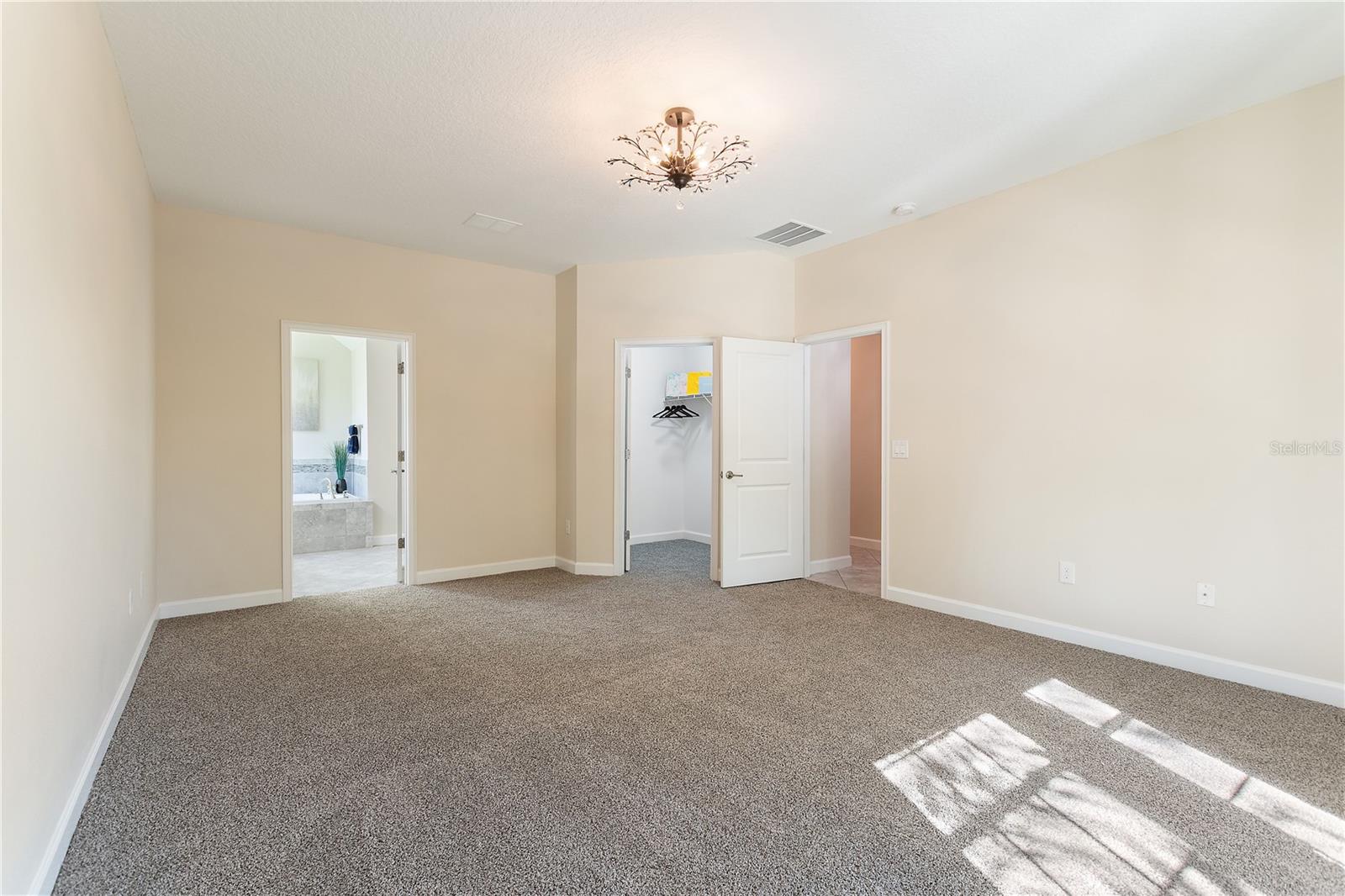 7630 BLUEJACK OAK DR